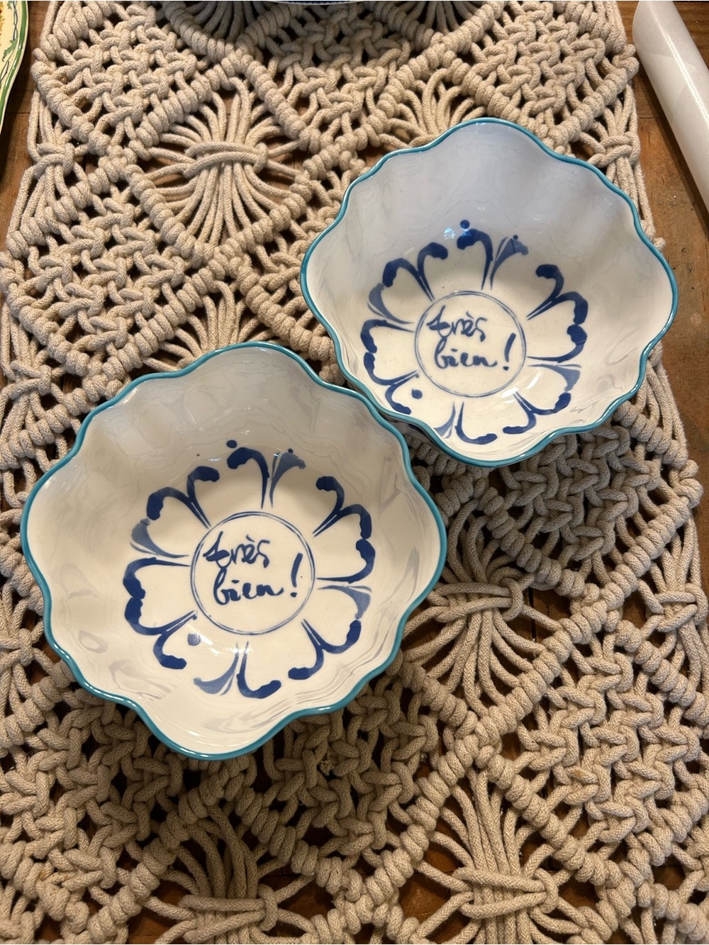 Anthropologie Bonjour Hilde Très Bien Bowls Set of 2 Blue White Scalloped edge